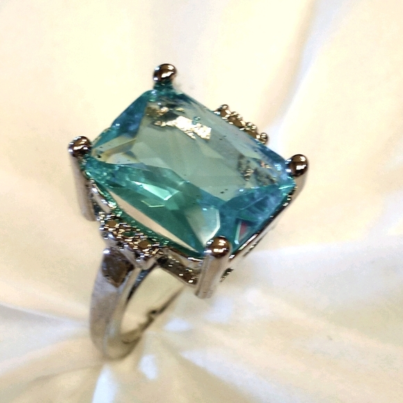 Large emerald, aquamarine. - Picture 7 of 9